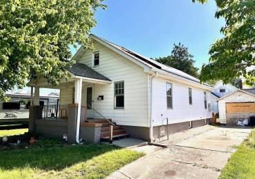 440 Sandy Street, Jacksonville, Illinois, 2 Bedrooms Bedrooms, ,1 BathroomBathrooms,Residential,For Sale,Sandy,RMACA1036507