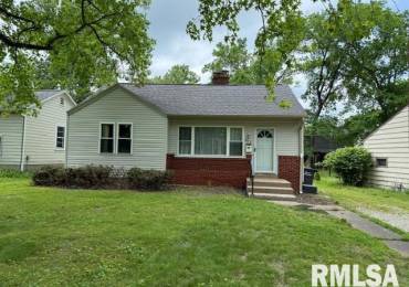802 Twisdale Street, Carbondale, Illinois, 2 Bedrooms Bedrooms, ,1 BathroomBathrooms,Residential,For Sale,Twisdale,RMAEB458039