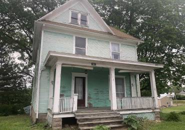 545 Bainbridge Street, Barry, Illinois, 4 Bedrooms Bedrooms, ,1 BathroomBathrooms,Residential,For Sale,Bainbridge,RMACA1036594