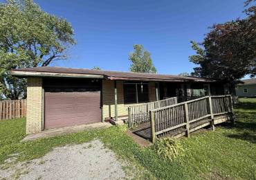 102 STABLE Drive, Carterville, Illinois, 5 Bedrooms Bedrooms, ,2 BathroomsBathrooms,Residential,For Sale,STABLE,RMAEB458063