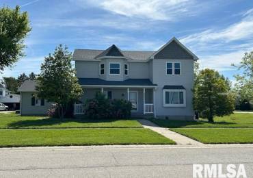 2 CHARLESTON Court, Chatham, Illinois, 4 Bedrooms Bedrooms, ,3 BathroomsBathrooms,Residential,For Sale,CHARLESTON,RMACA1036510