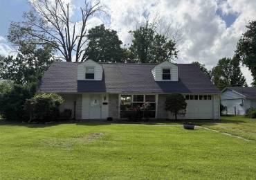 19 PARK Lane, Centralia, Illinois, 3 Bedrooms Bedrooms, ,1 BathroomBathrooms,Residential,For Sale,PARK,RMAEB458069