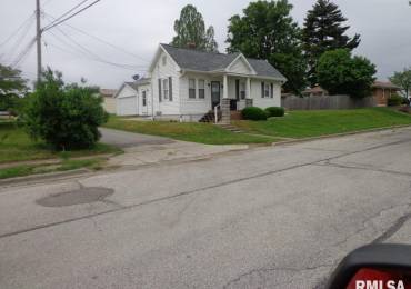 1119 25TH Street, Quincy, Illinois, 2 Bedrooms Bedrooms, ,1 BathroomBathrooms,Residential,For Sale,25TH,RMAQC4263526