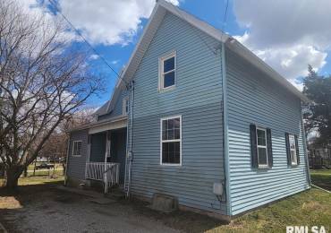 218 ROSS Street, Kewanee, Illinois, 4 Bedrooms Bedrooms, ,1 BathroomBathrooms,Residential,For Sale,ROSS,RMAQC4261661