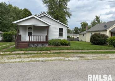 111 Ebony Street, Thayer, Illinois, 3 Bedrooms Bedrooms, ,1 BathroomBathrooms,Residential,For Sale,Ebony,RMACA1036622