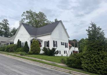 680 STRATTON Street, Chester, Illinois, 3 Bedrooms Bedrooms, ,1 BathroomBathrooms,Residential,For Sale,STRATTON,RMAEB458075