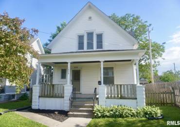 1626 24TH Avenue, Moline, Illinois, 3 Bedrooms Bedrooms, ,2 BathroomsBathrooms,Residential,For Sale,24TH,RMAQC4263547