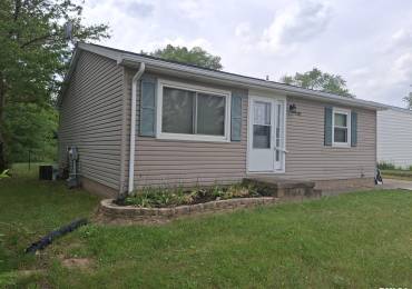 1907 CHICORY Road, Pekin, Illinois, 3 Bedrooms Bedrooms, ,1 BathroomBathrooms,Residential,For Sale,CHICORY,RMAPA1258120