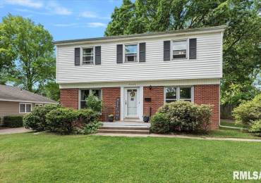 2024 CAMBRIDGE Road, Springfield, Illinois, 3 Bedrooms Bedrooms, ,2 BathroomsBathrooms,Residential,For Sale,CAMBRIDGE,RMACA1036633