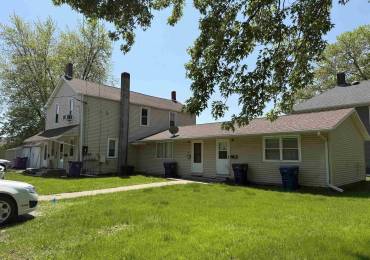 105-109 5TH Avenue, Aledo, Illinois, ,Residential Income,For Sale,5TH,RMAQC4263552