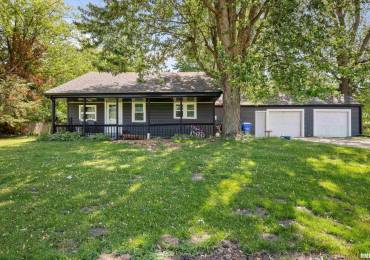 237 MILL Street, Kewanee, Illinois, 2 Bedrooms Bedrooms, ,1 BathroomBathrooms,Residential,For Sale,MILL,RMAQC4263599