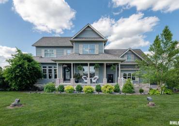 3160 SYCAMORE Road, Carterville, Illinois, 5 Bedrooms Bedrooms, ,4 BathroomsBathrooms,Residential,For Sale,SYCAMORE,RMAQC4263619