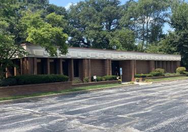 609 35TH Avenue, Moline, Illinois, ,Commercial Sale,For Sale,35TH,RMAQC4263646