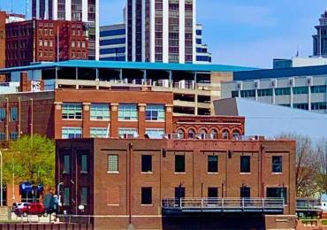 330 WATER Street, Peoria, Illinois, ,Commercial Lease,For Rent,WATER,RMAPA1246784