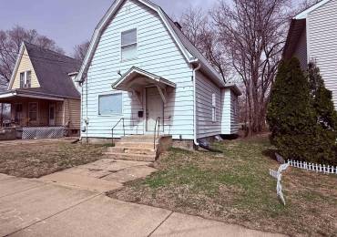 1223 HOWETT Street, Peoria, Illinois, 2 Bedrooms Bedrooms, ,1 BathroomBathrooms,Residential,For Sale,HOWETT,RMAPA1258190