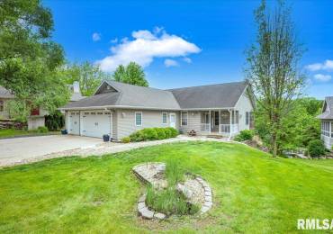 27 OAK POINT Court, Dahinda, Illinois, 3 Bedrooms Bedrooms, ,2 BathroomsBathrooms,Residential,For Sale,OAK POINT,RMAPA1258109