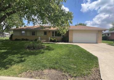 217 HAZELWOOD Street, Morton, Illinois, 3 Bedrooms Bedrooms, ,2 BathroomsBathrooms,Residential,For Sale,HAZELWOOD,RMAPA1258202