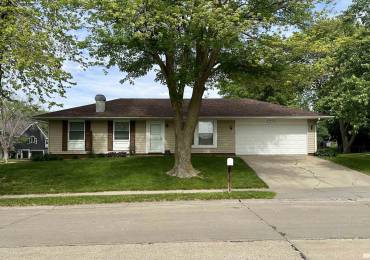 5647 QUERCUS Lane, Davenport, Iowa, 3 Bedrooms Bedrooms, ,2 BathroomsBathrooms,Residential,For Sale,QUERCUS,RMAQC4263668