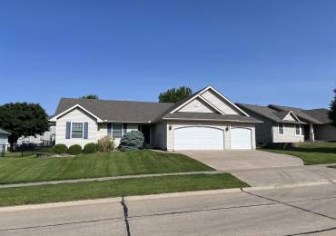 1520 6TH Street, Coal Valley, Illinois, 4 Bedrooms Bedrooms, ,3 BathroomsBathrooms,Residential,For Sale,6TH,RMAQC4263777