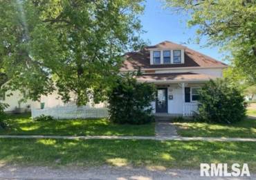207 WILSON Street, New London, Iowa, 3 Bedrooms Bedrooms, ,1 BathroomBathrooms,Residential,For Sale,WILSON,RMAQC4263794