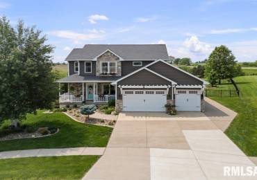 26 Blackstone Circle, Le Claire, Iowa, 5 Bedrooms Bedrooms, ,3 BathroomsBathrooms,Residential,For Sale,Blackstone,RMAQC4263901