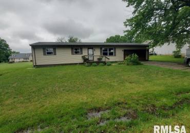 204 SUNNYVIEW Drive, Galesburg, Illinois, 2 Bedrooms Bedrooms, ,1 BathroomBathrooms,Residential,For Sale,SUNNYVIEW,RMAQC4263944