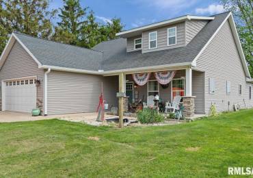 212 ASH Street, Dunlap, Illinois, 3 Bedrooms Bedrooms, ,2 BathroomsBathrooms,Residential,For Sale,ASH,RMAPA1258162