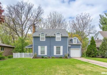 2323 16TH Avenue, Moline, Illinois, 3 Bedrooms Bedrooms, ,1 BathroomBathrooms,Residential,For Sale,16TH,RMAQC4263981