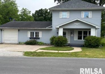 505 ELM Street, Carlinville, Illinois, 3 Bedrooms Bedrooms, ,3 BathroomsBathrooms,Residential,For Sale,ELM,RMACA1036940