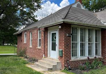 132 CHANDLER Boulevard, Macomb, Illinois, 3 Bedrooms Bedrooms, ,1 BathroomBathrooms,Residential,For Sale,CHANDLER,RMAPA1258456