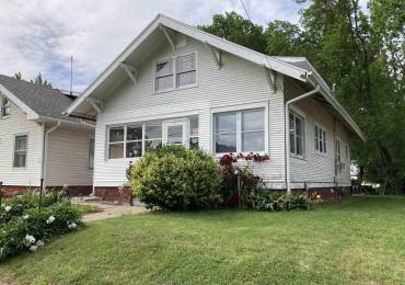763 MULBERRY Street, Galesburg, Illinois, 2 Bedrooms Bedrooms, ,1 BathroomBathrooms,Residential,For Sale,MULBERRY,RMACA1036972
