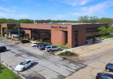 7707 KNOXVILLE Avenue, Peoria, Illinois, ,Commercial Lease,For Rent,KNOXVILLE,RMAPA1258487