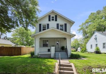 546 21ST Avenue, Moline, Illinois, 3 Bedrooms Bedrooms, ,1 BathroomBathrooms,Residential,For Sale,21ST,RMAQC4264073