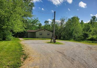 259 WARREN Road, Carbondale, Illinois, 3 Bedrooms Bedrooms, ,2 BathroomsBathrooms,Residential,For Sale,WARREN,RMAEB458325