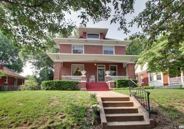 1512 SPRING Street, Quincy, Illinois, 4 Bedrooms Bedrooms, ,2 BathroomsBathrooms,Residential,For Sale,SPRING,RMACA1037088