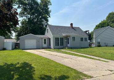 507 Shumway Street, Taylorville, Illinois, 3 Bedrooms Bedrooms, ,1 BathroomBathrooms,Residential,For Sale,Shumway,RMACA1037097