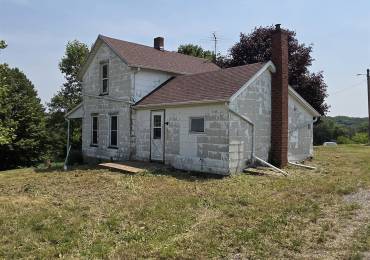 1355 Old Wagon Road, Knoxville, Illinois, 3 Bedrooms Bedrooms, ,1 BathroomBathrooms,Residential,For Sale,Old Wagon,RMACA1037120