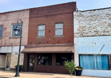 226 MAIN Street, West Frankfort, Illinois, ,Commercial Sale,For Sale,MAIN,RMAEB458368