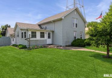 321 3RD Avenue, Low Moor, Iowa, 3 Bedrooms Bedrooms, ,1 BathroomBathrooms,Residential,For Sale,3RD,RMAQC4264255