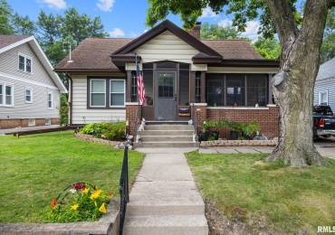 706 CORRINGTON Avenue, Peoria, Illinois, 3 Bedrooms Bedrooms, ,2 BathroomsBathrooms,Residential,For Sale,CORRINGTON,RMAPA1258616