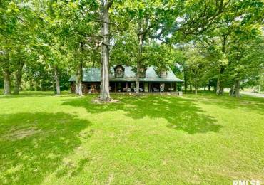 9596 Fox Hunters Road, Benton, Illinois, 4 Bedrooms Bedrooms, ,2 BathroomsBathrooms,Residential,For Sale,Fox Hunters,RMAEB458394