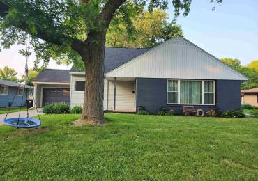 150 BOND Street, Lincoln, Illinois, 4 Bedrooms Bedrooms, ,2 BathroomsBathrooms,Residential,For Sale,BOND,RMACA1037180
