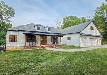 2940 Parrish Ridge, Goreville, Illinois, 5 Bedrooms Bedrooms, ,5 BathroomsBathrooms,Residential,For Sale,Parrish,RMAEB458412