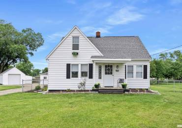 1900 AIRPORT Road, Peoria, Illinois, 4 Bedrooms Bedrooms, ,2 BathroomsBathrooms,Residential,For Sale,AIRPORT,RMAPA1258763