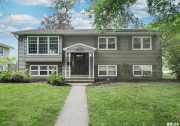 3503 36TH Street, Moline, Illinois, 4 Bedrooms Bedrooms, ,2 BathroomsBathrooms,Residential,For Sale,36TH,RMAQC4264393