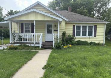626 MAIN Street, Lewistown, Illinois, 2 Bedrooms Bedrooms, ,2 BathroomsBathrooms,Residential,For Sale,MAIN,RMAPA1258776