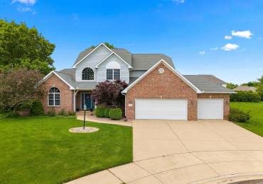 10501 HARVEST Court, Peoria, Illinois, 5 Bedrooms Bedrooms, ,4 BathroomsBathrooms,Residential,For Sale,HARVEST,RMAPA1258716