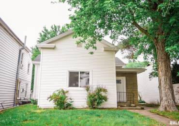 535 ADAMS Street, Quincy, Illinois, 2 Bedrooms Bedrooms, ,1 BathroomBathrooms,Residential,For Sale,ADAMS,RMAQC4264411