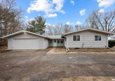 6909 WILMONT Road, Erie, Illinois, 3 Bedrooms Bedrooms, ,1 BathroomBathrooms,Residential,For Sale,WILMONT,RMAQC4260216
