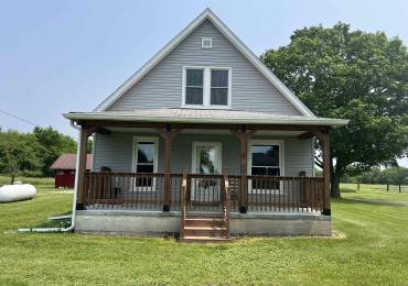 9955 750th Street, Colchester, Illinois, 3 Bedrooms Bedrooms, ,1 BathroomBathrooms,Residential,For Sale,750th,RMAPA1258357